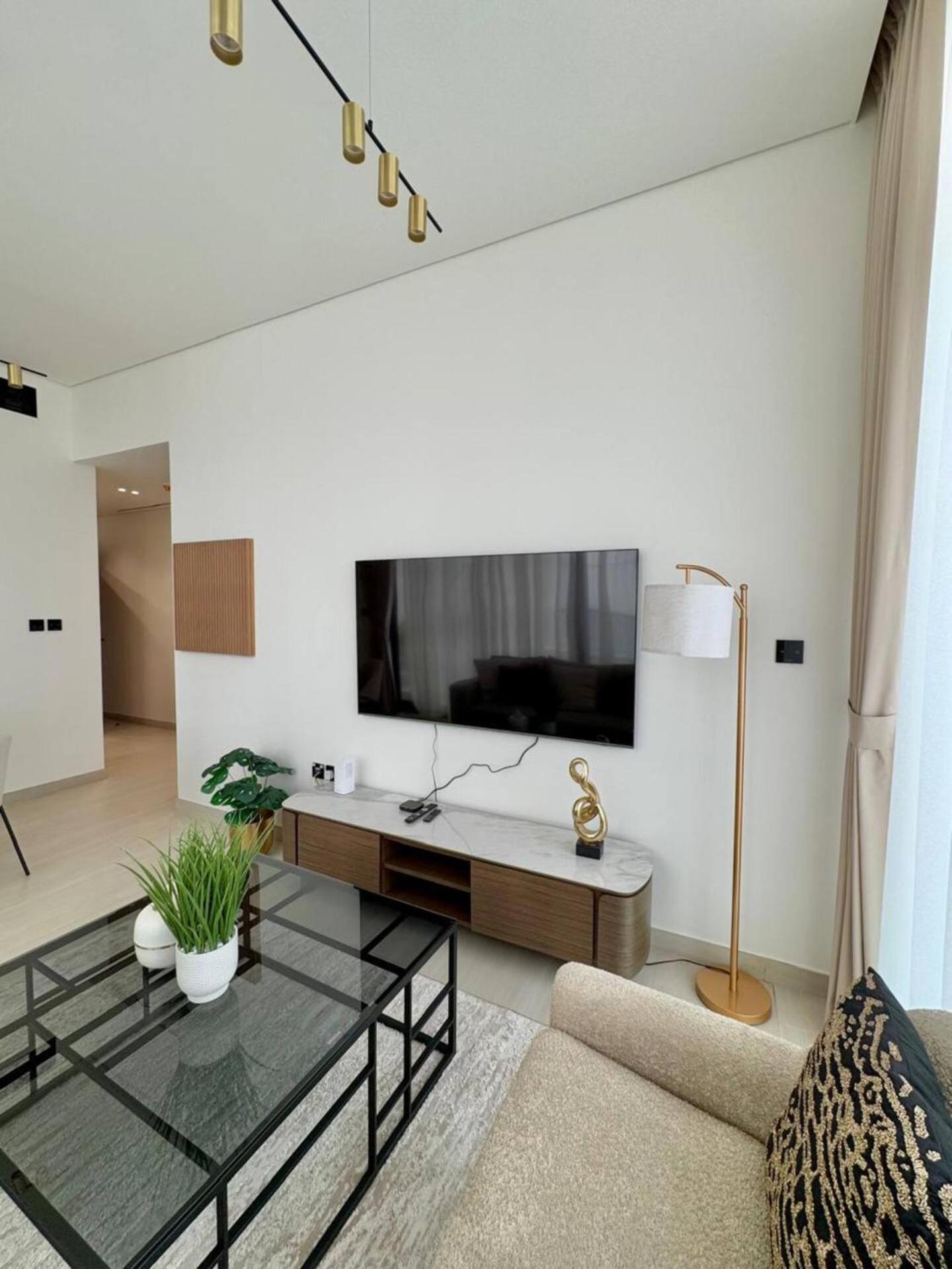 Appartement Luxurious 2br With Private Pool In Jvc Dubai