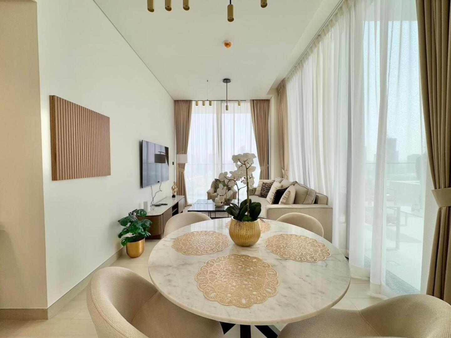 Luxurious 2br With Private Pool In Jvc Appartement