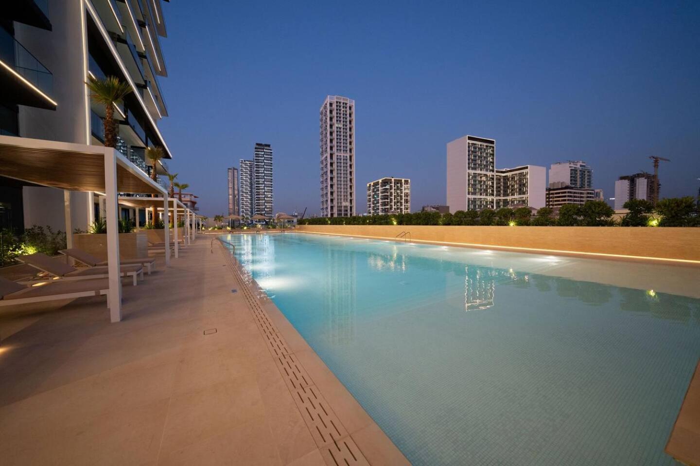 Luxurious 2br With Private Pool In Jvc Appartement Dubai